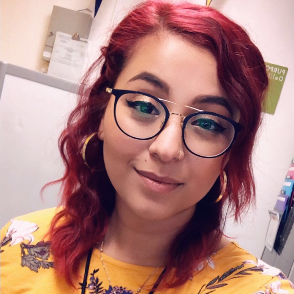 Meet your Posher, Marina